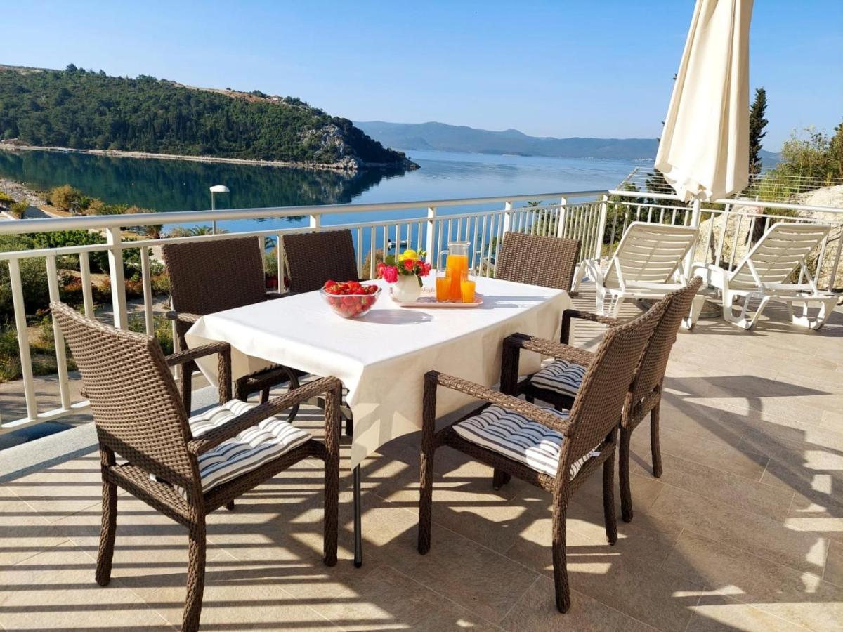 Apartment Frana Delux Kremena Ngoại thất bức ảnh